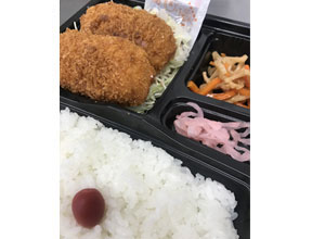 カニクリームコロッケ弁当