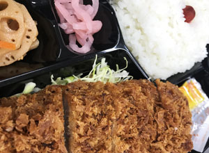 とんかつ弁当